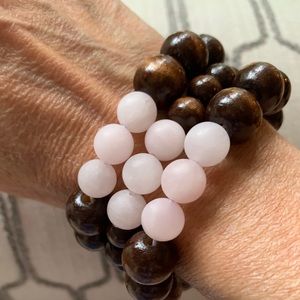 WOOD AND STONE BEADED BRACELET